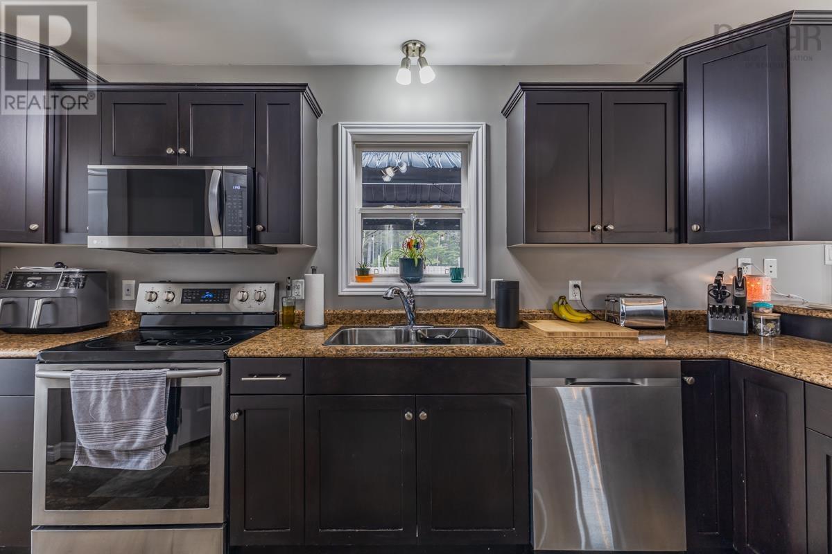 Property 15 of 49 of 196 ROCKY RIDGE Road