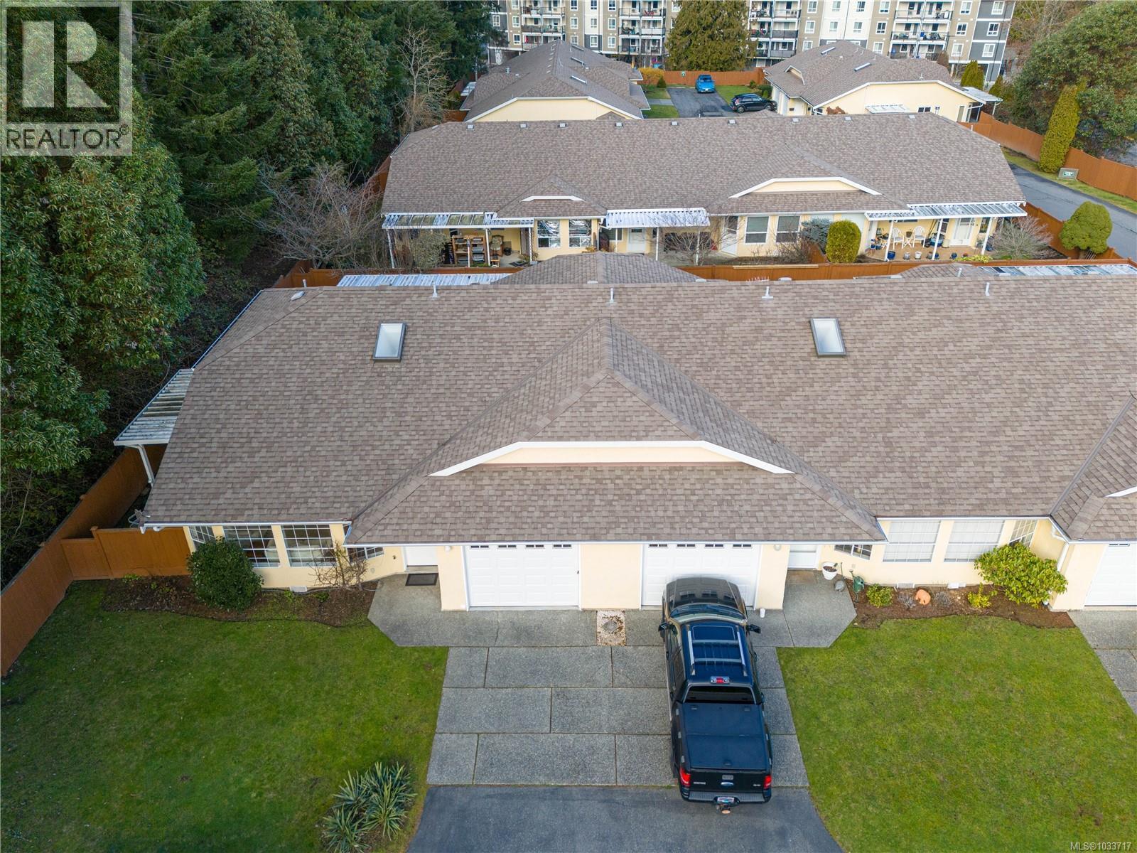 #12 4750 Uplands Dr - 31