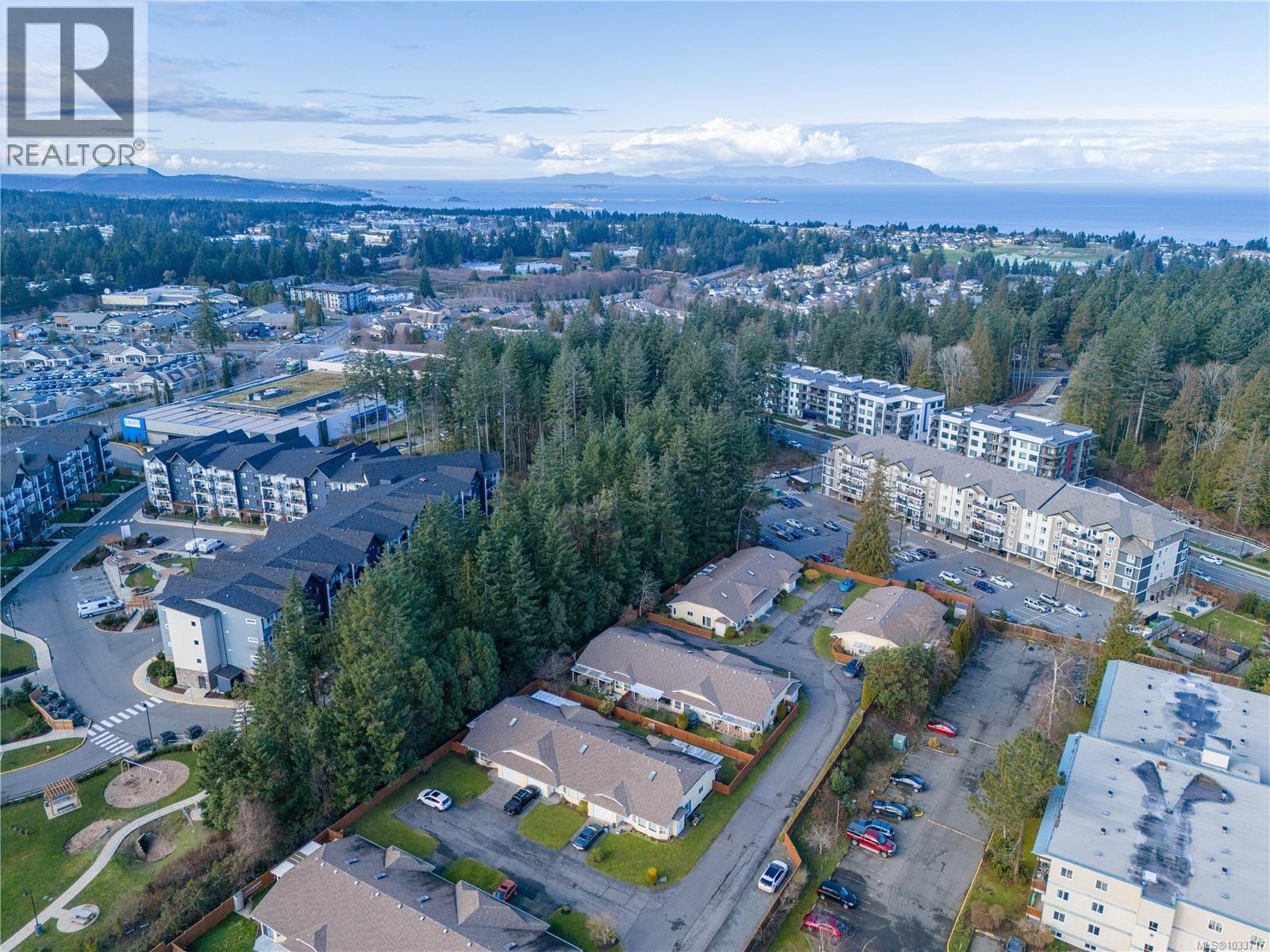 #12 4750 Uplands Dr - 34