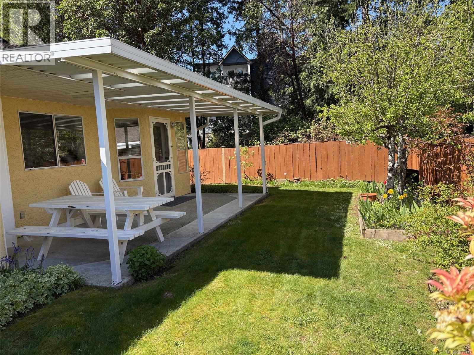 #12 4750 Uplands Dr - 4