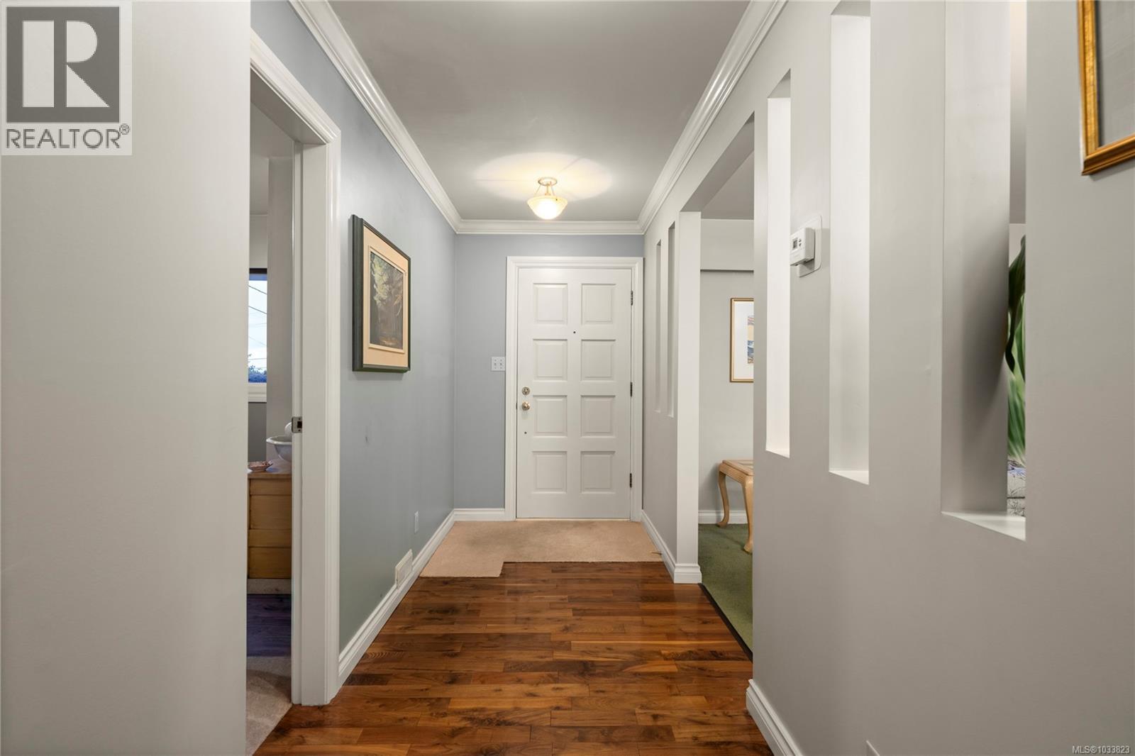 260 Elizabeth Ave - 49