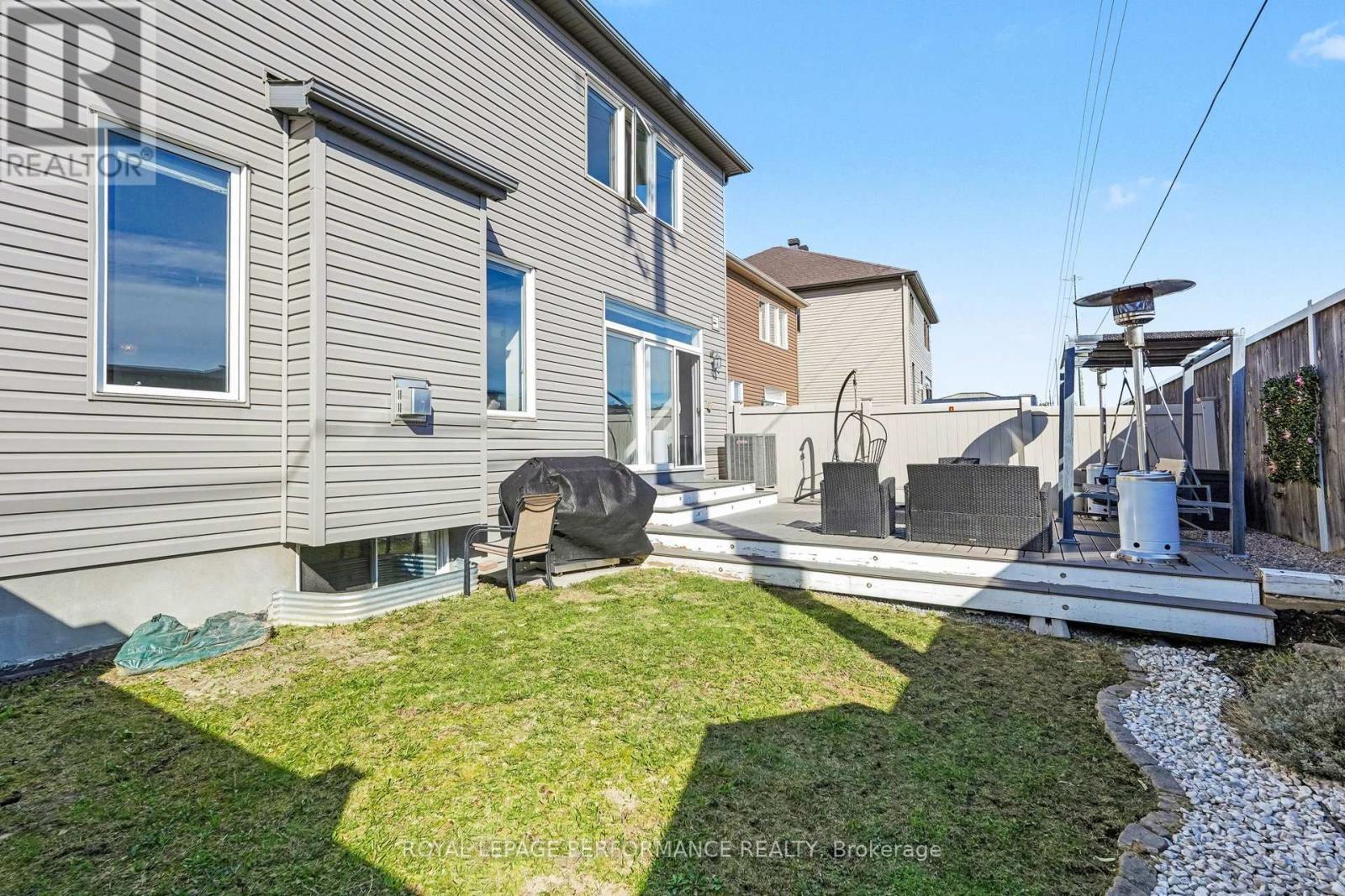 504 YELLOW BIRCH STREET, Ottawa, Ontario, K1W0J3 — Photo 32