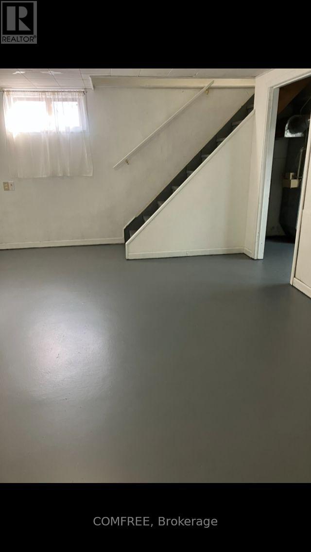 560 SHORT STREET - 17