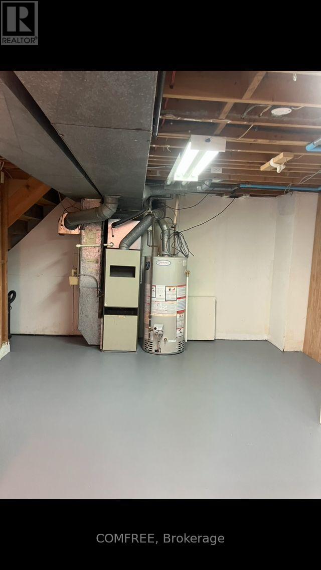 560 SHORT STREET - 20