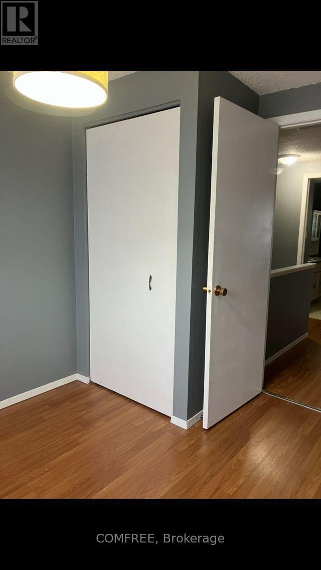 560 SHORT STREET - 27