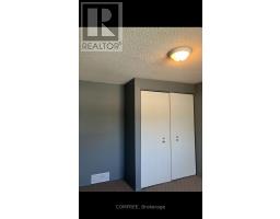 560 Short Street, Petrolia, ON N0N1R0 Photo 29