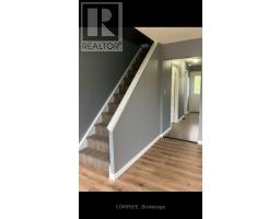 560 Short Street, Petrolia, ON N0N1R0 Photo 6