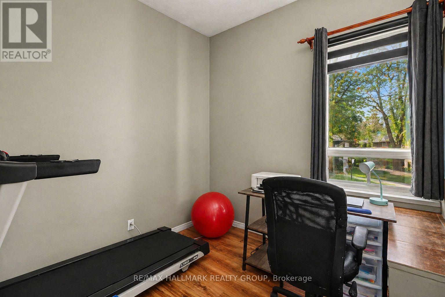 730 GERARD STREET — photo 12