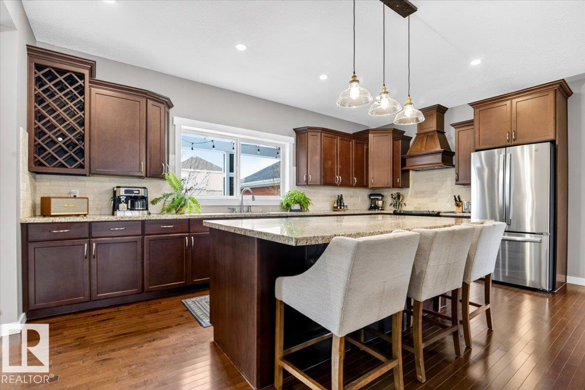 8508 SUMMERSIDE GRANDE BV SW, Edmonton