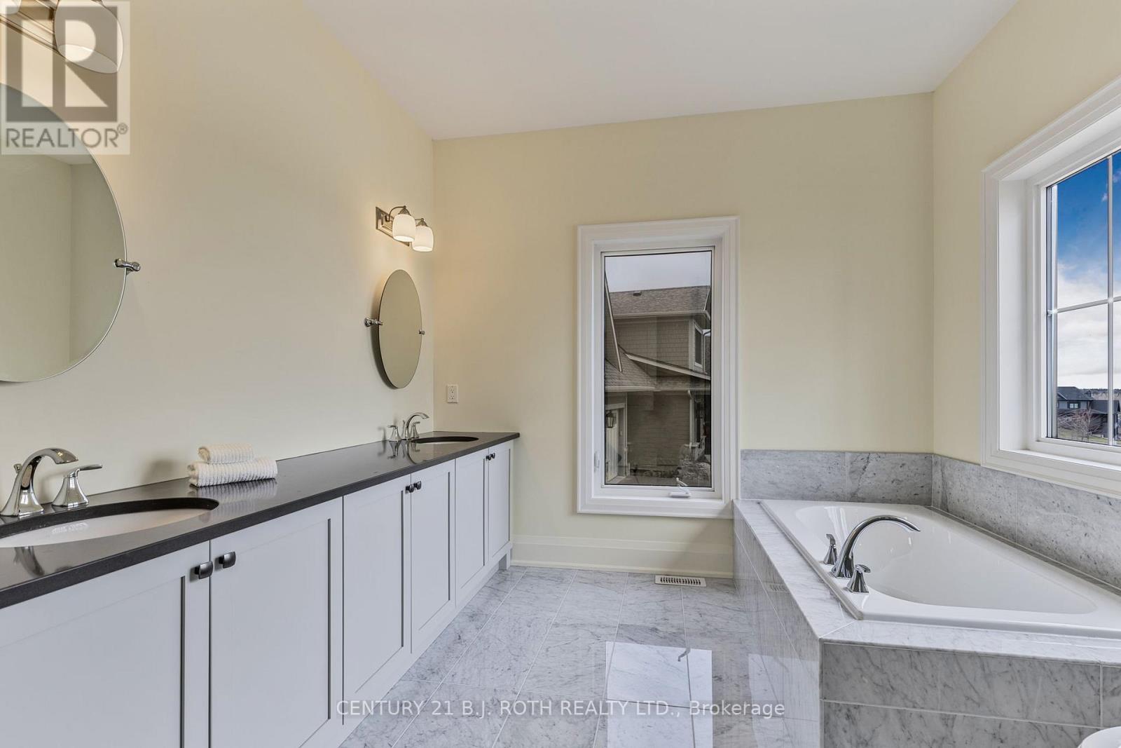 8 MORGAN DRIVE - 20