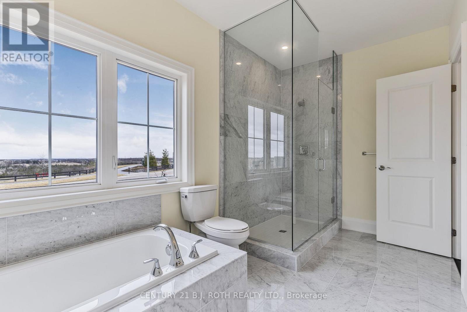 8 MORGAN DRIVE - 21
