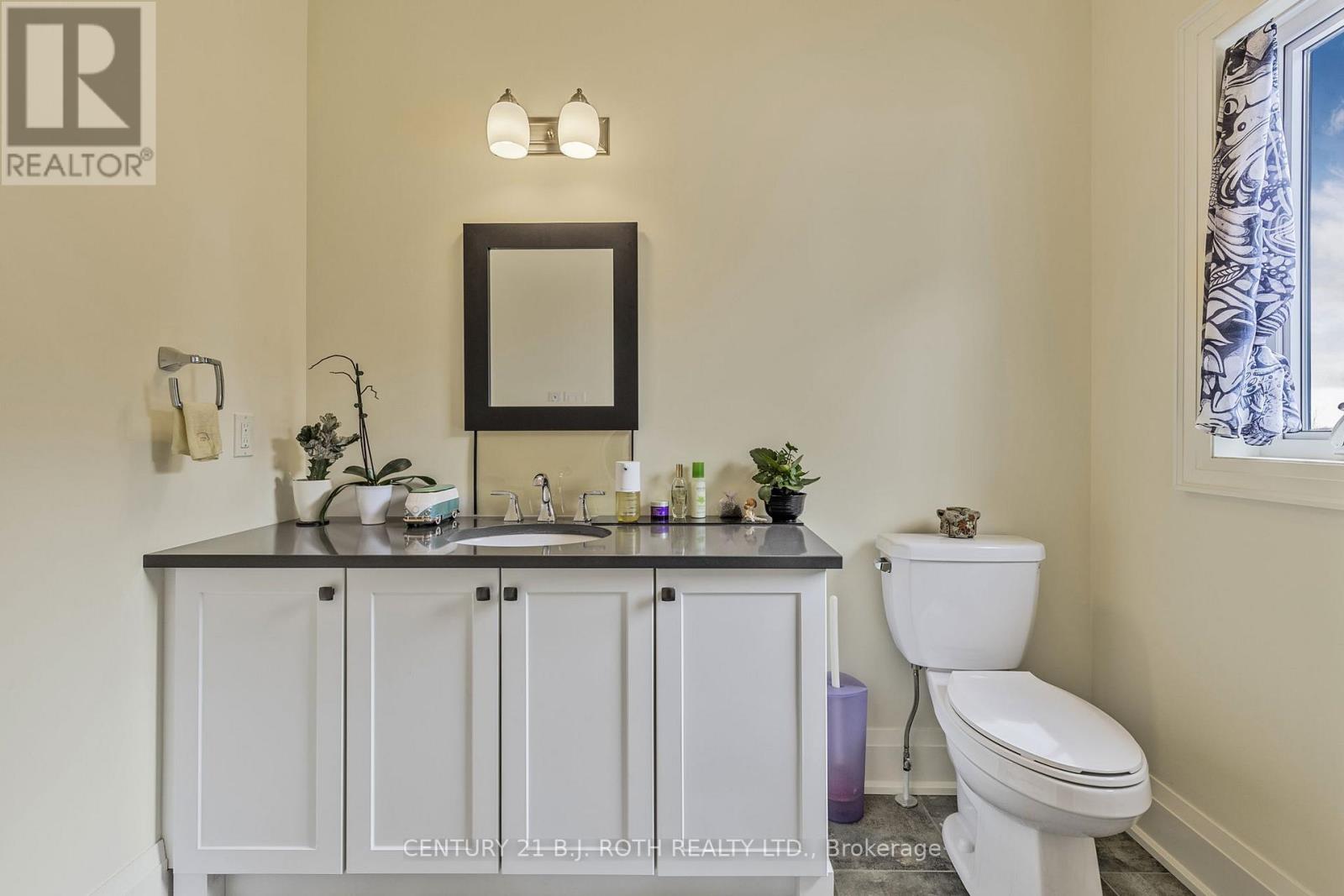 8 MORGAN DRIVE - 23