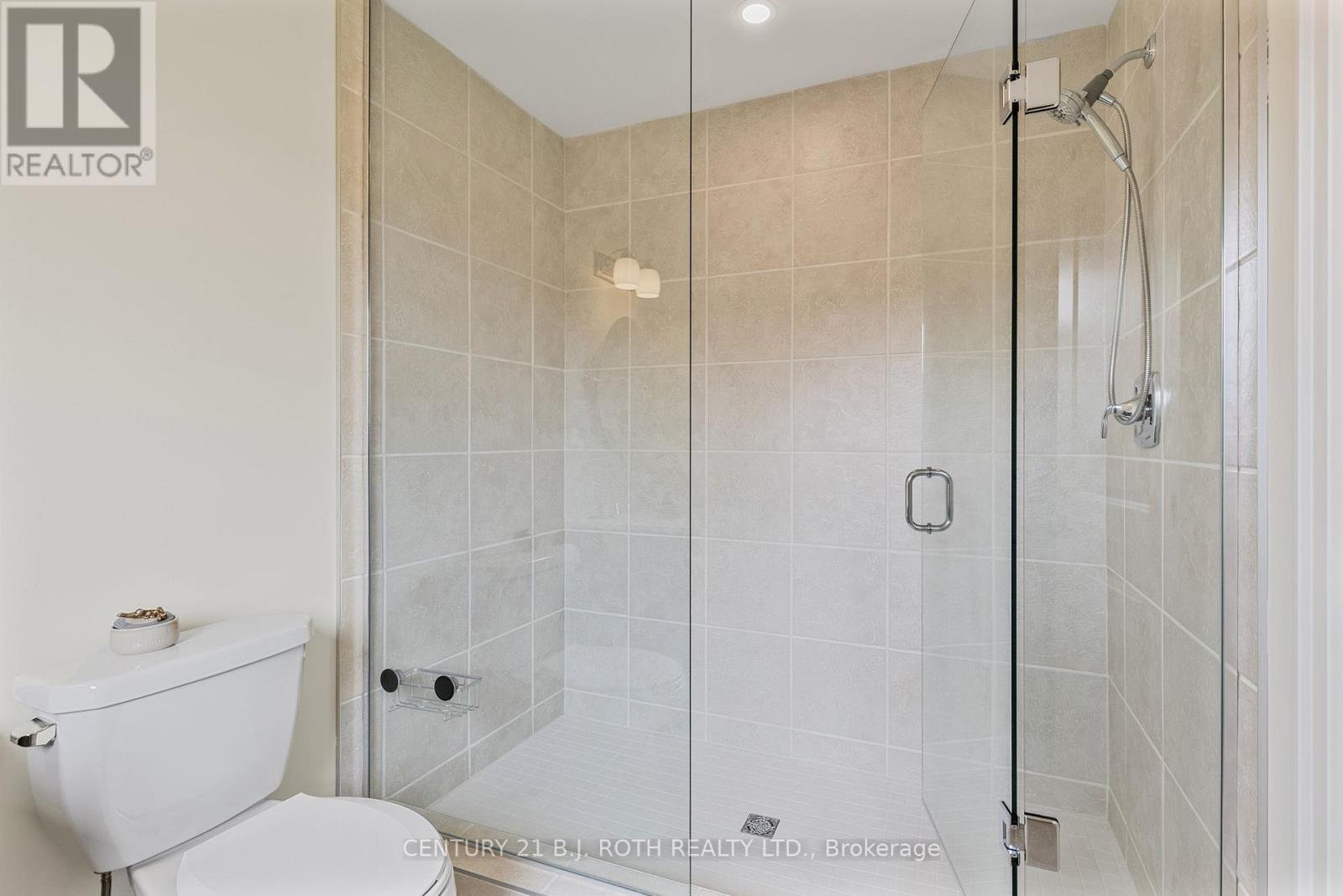 8 MORGAN DRIVE - 26
