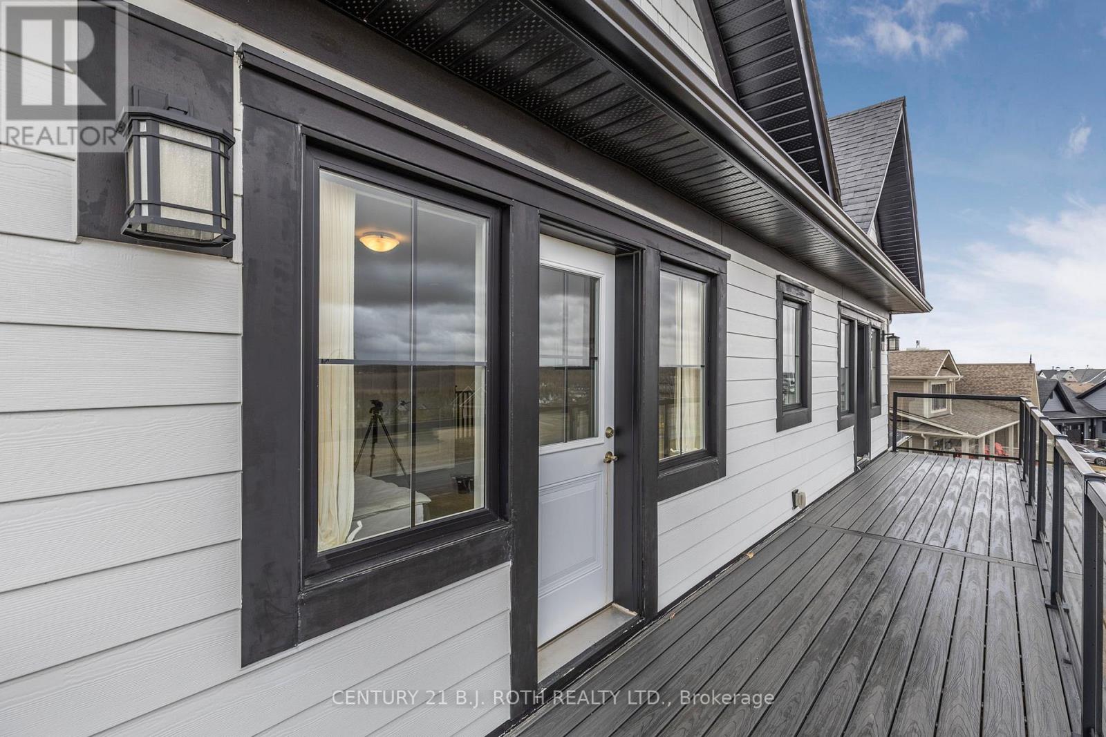 8 MORGAN DRIVE - 27