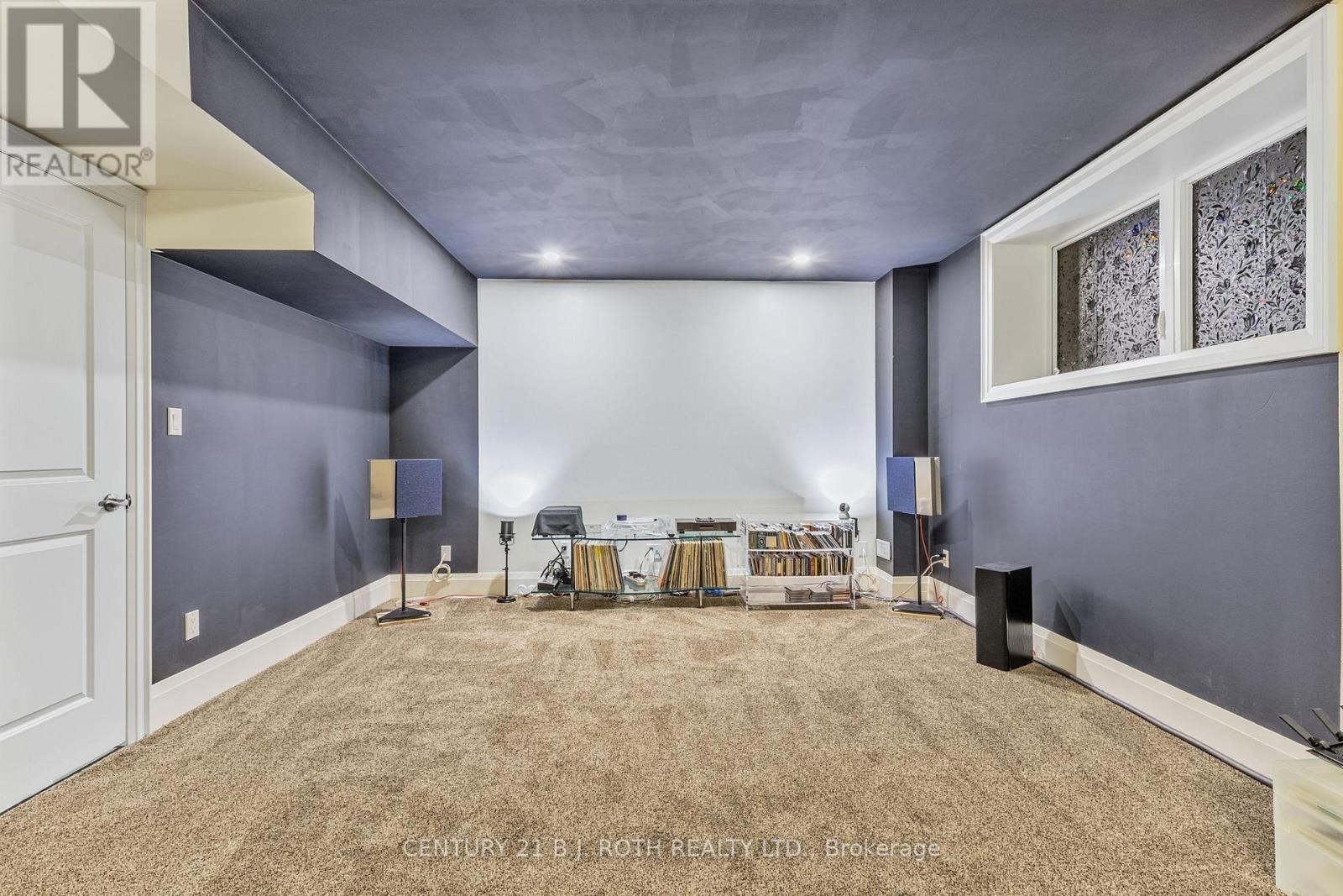 8 MORGAN DRIVE - 35