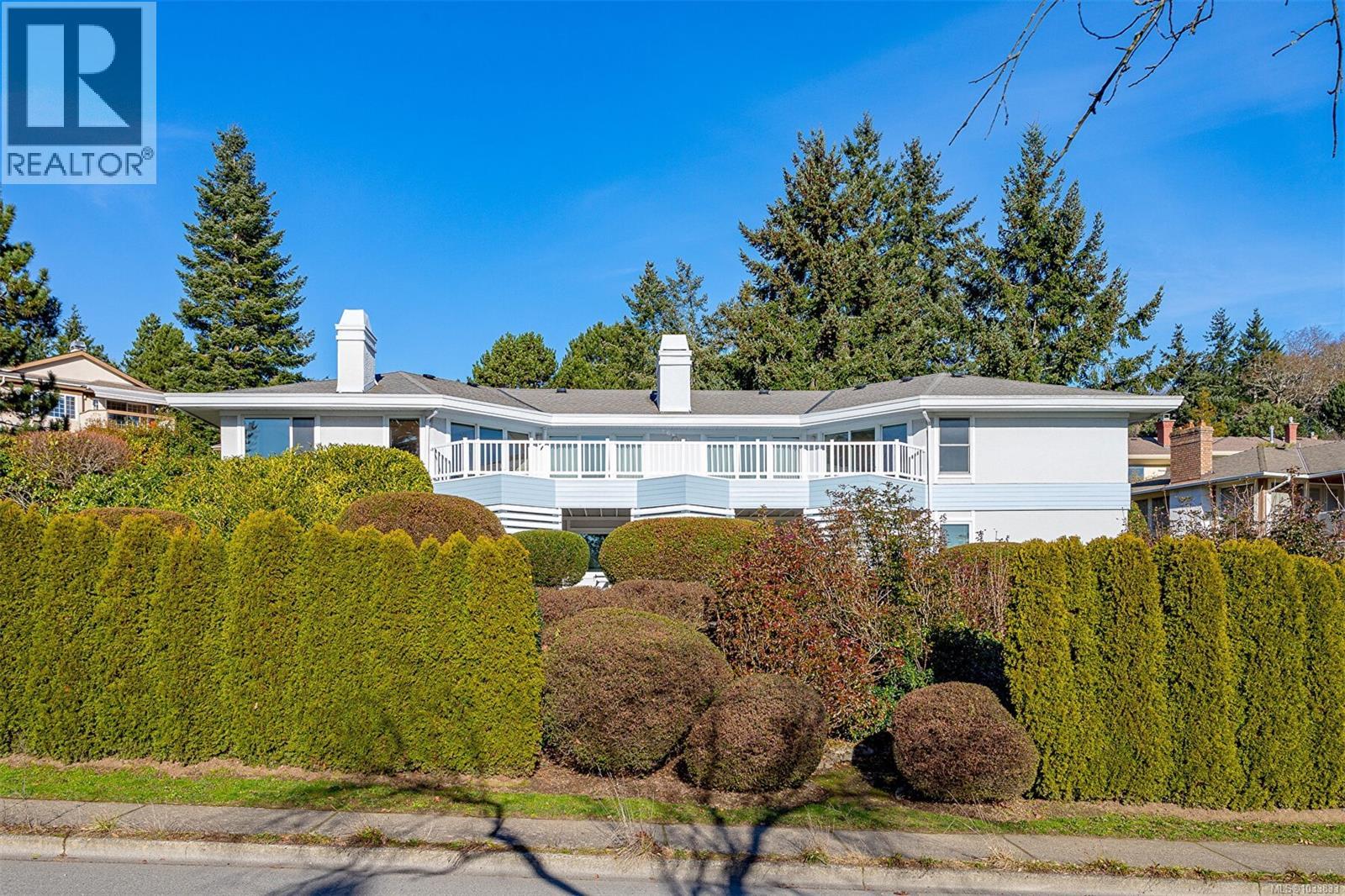 4569 Boulderwood Dr - 2