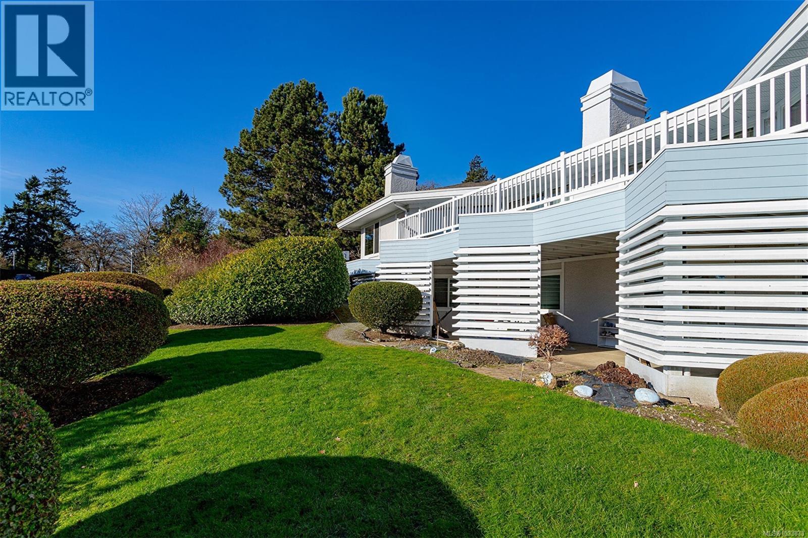 4569 Boulderwood Dr — photo 45