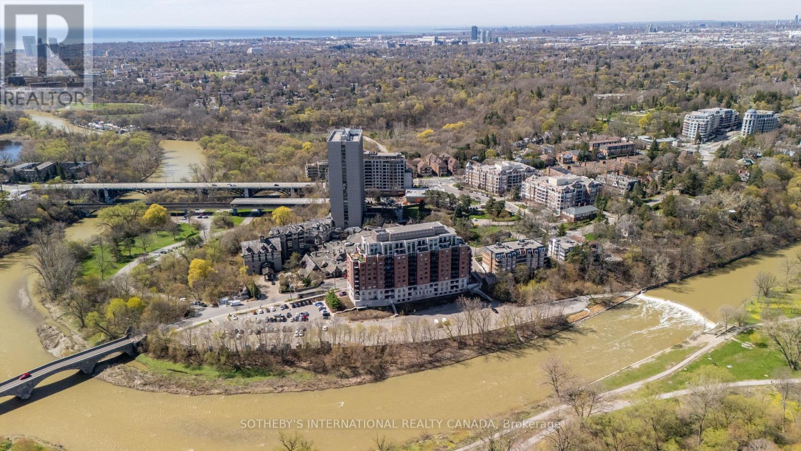 #PH08 10 OLD MILL TRAIL - 29