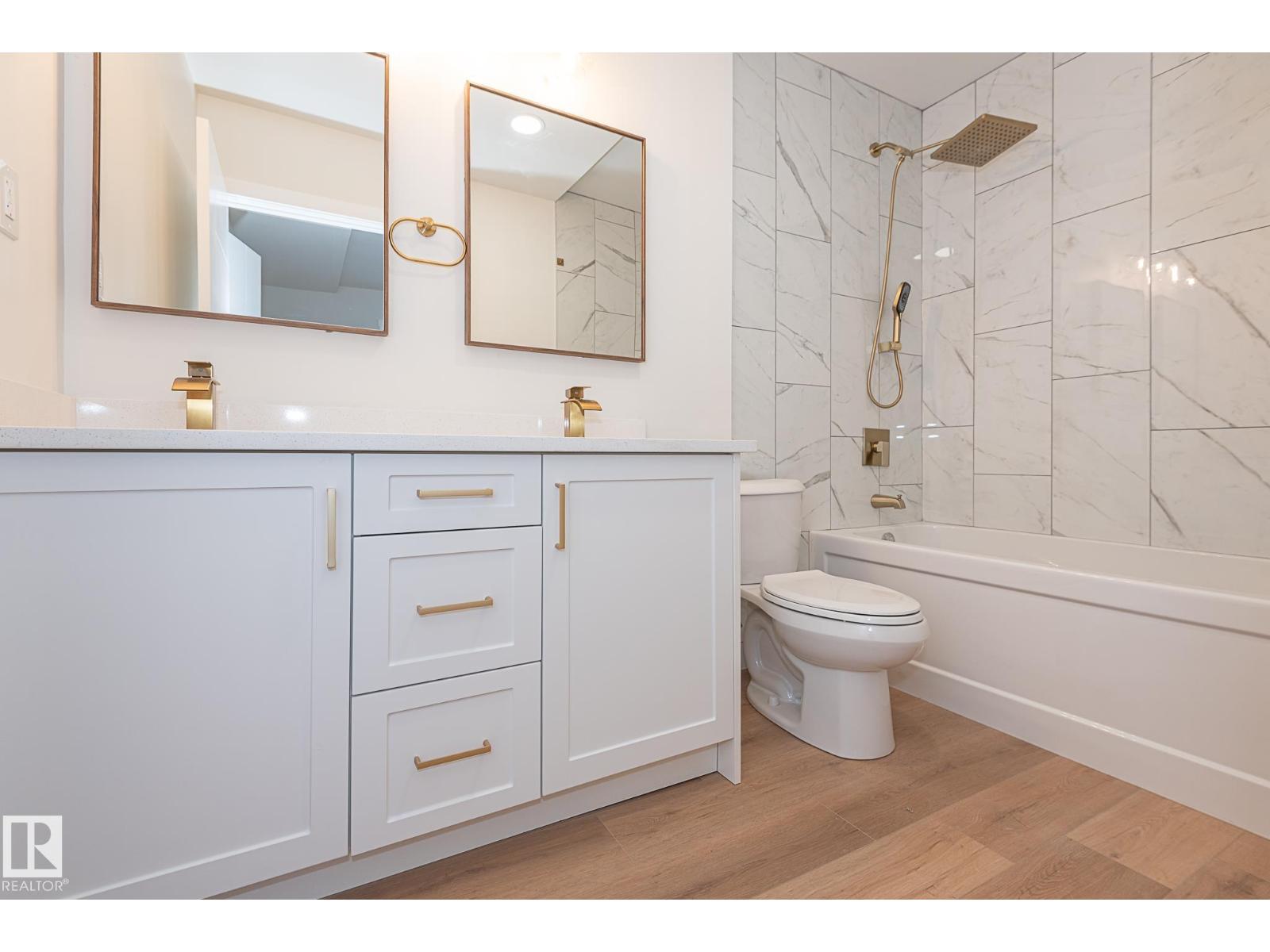 6807 98A AV NW, Edmonton