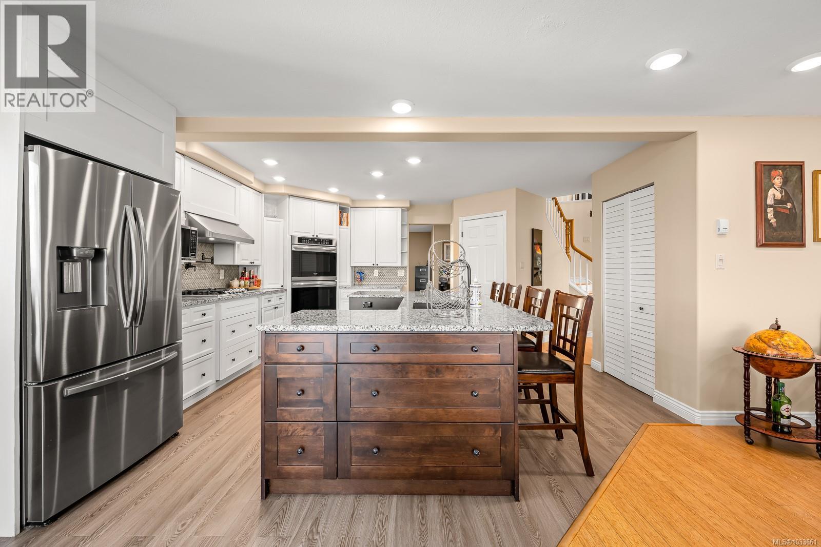 1418 Valley View Dr - 11