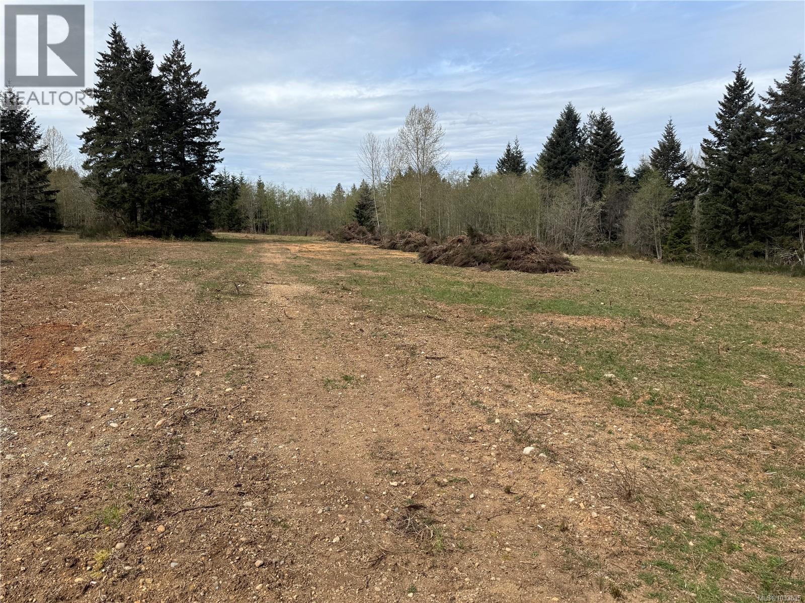 7481 Island Hwy, Merville