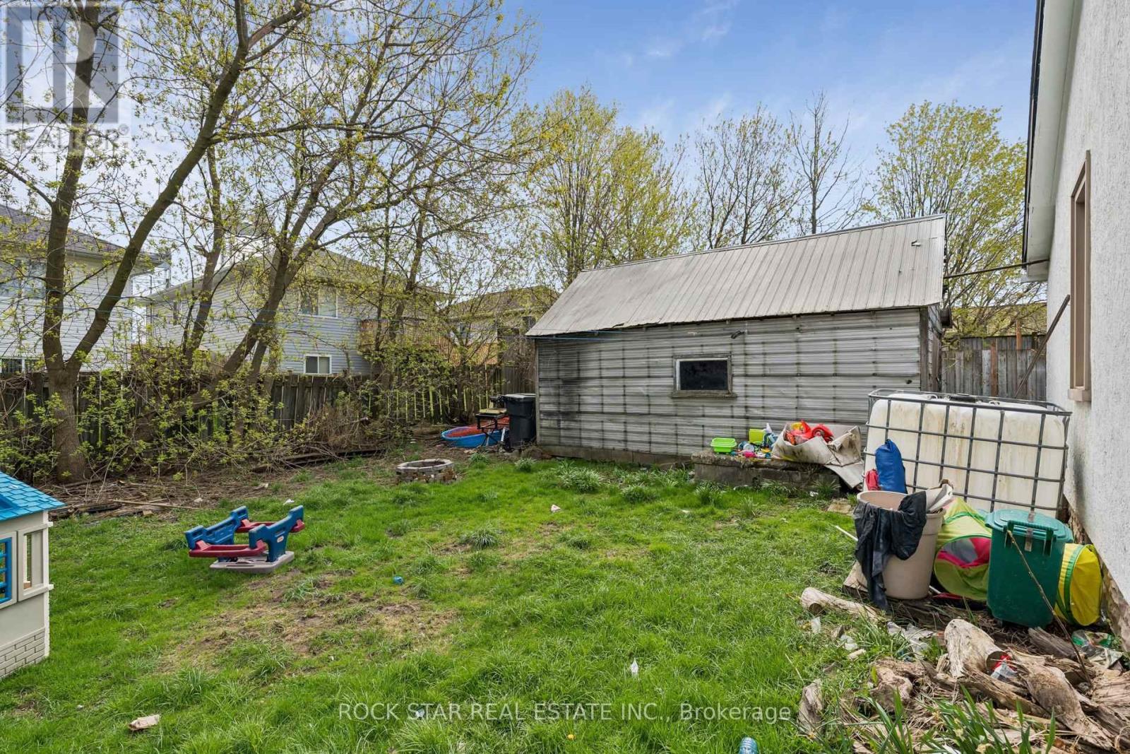 26 ALBINA STREET - 36