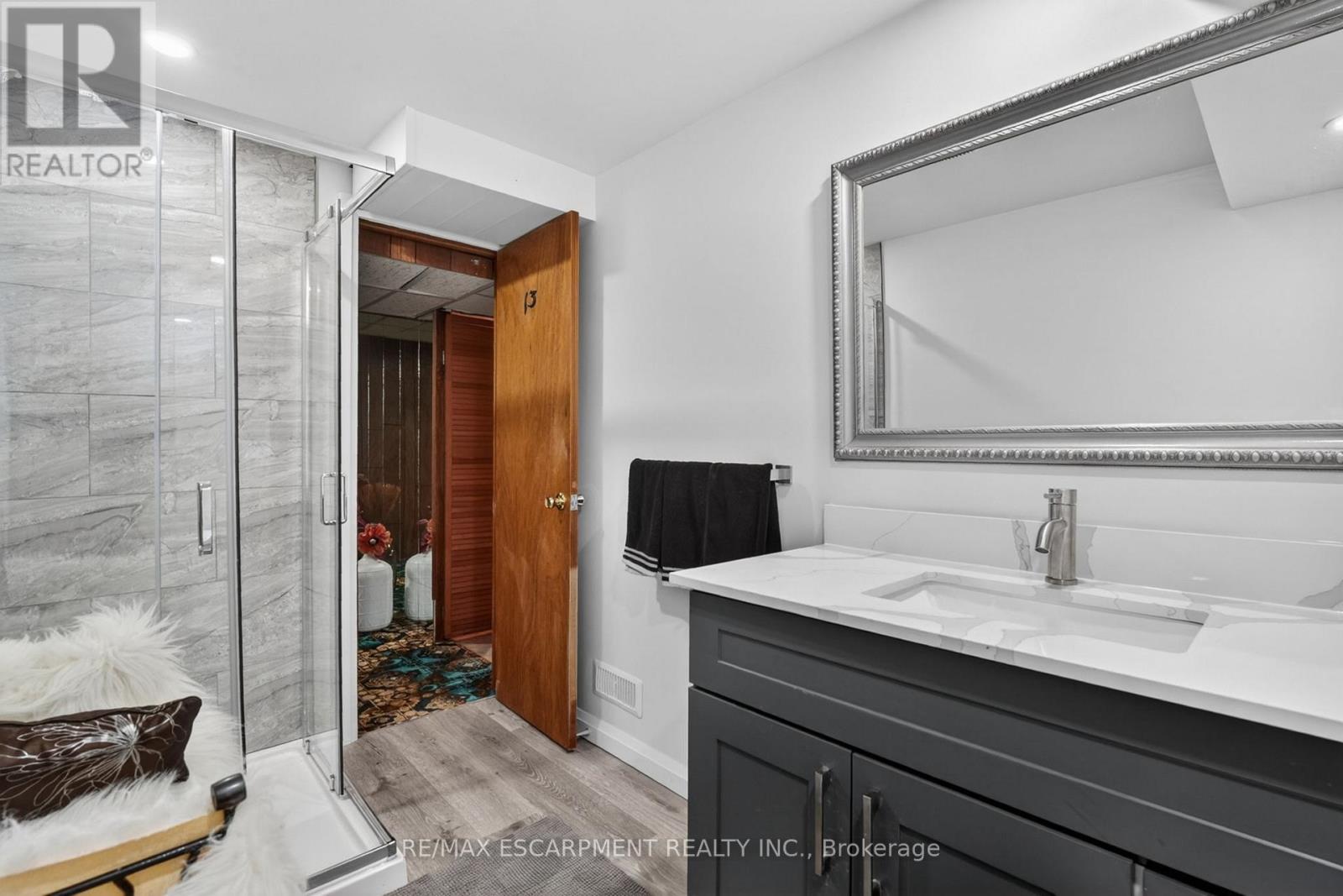 13 CASCADE COURT — photo 30
