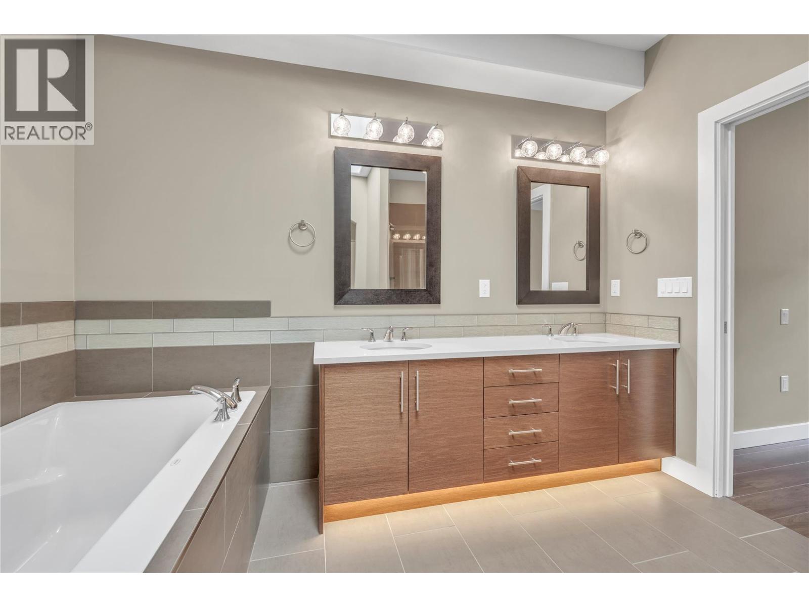 170 Stocks Crescent Unit# 169, Penticton