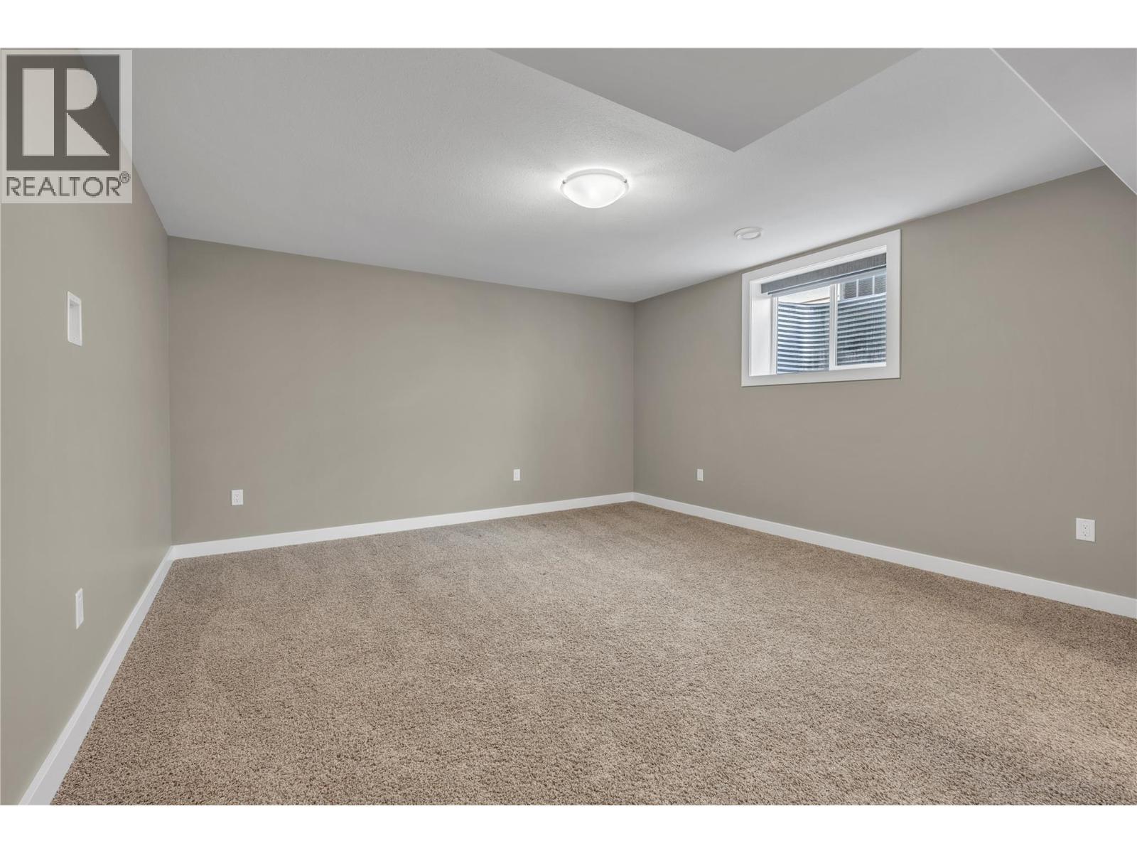 170 Stocks Crescent Unit# 169, Penticton