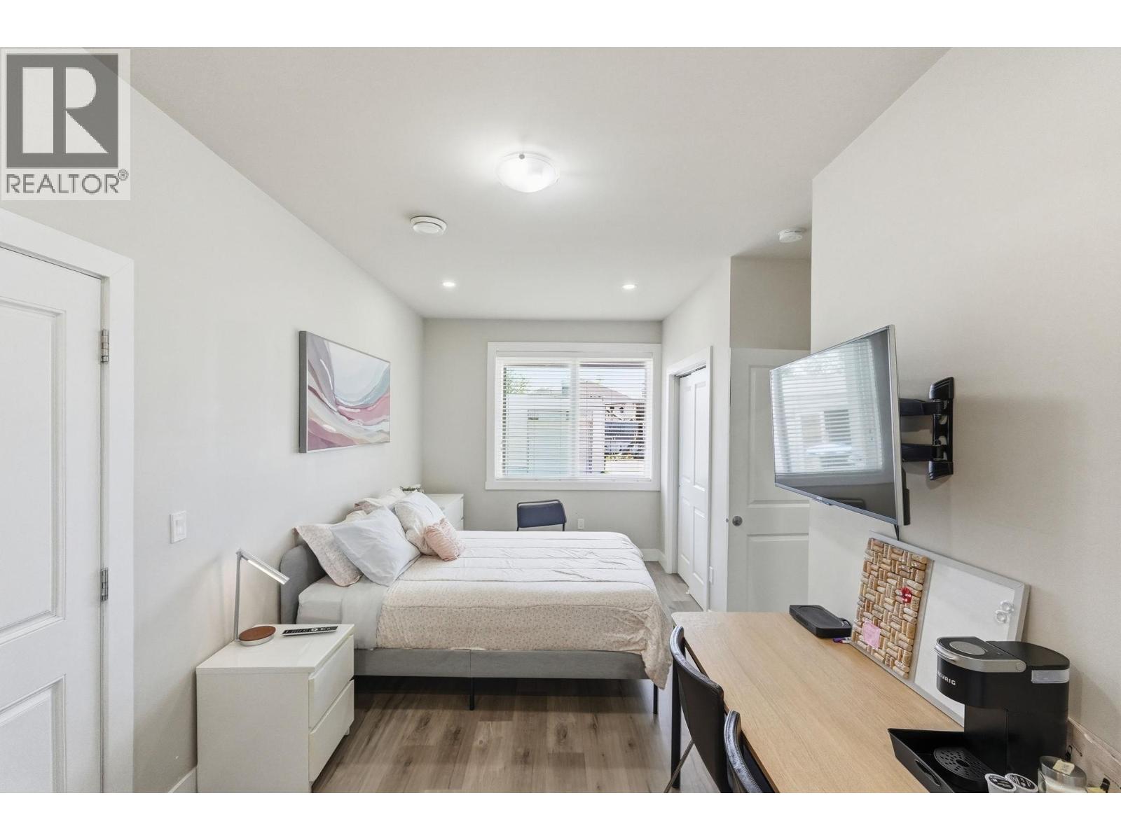  617 Glenmore Road, Kelowna