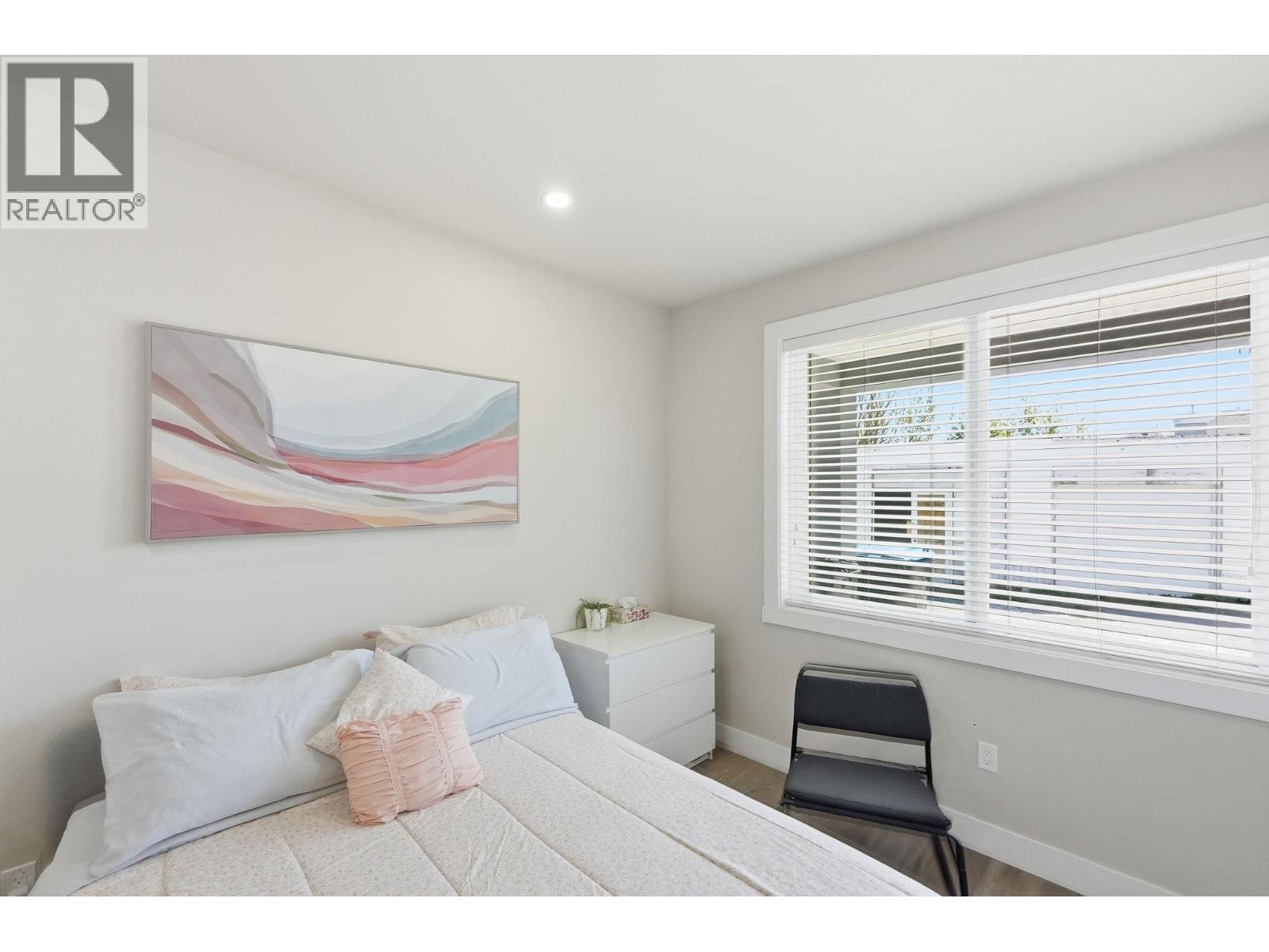  617 Glenmore Road, Kelowna