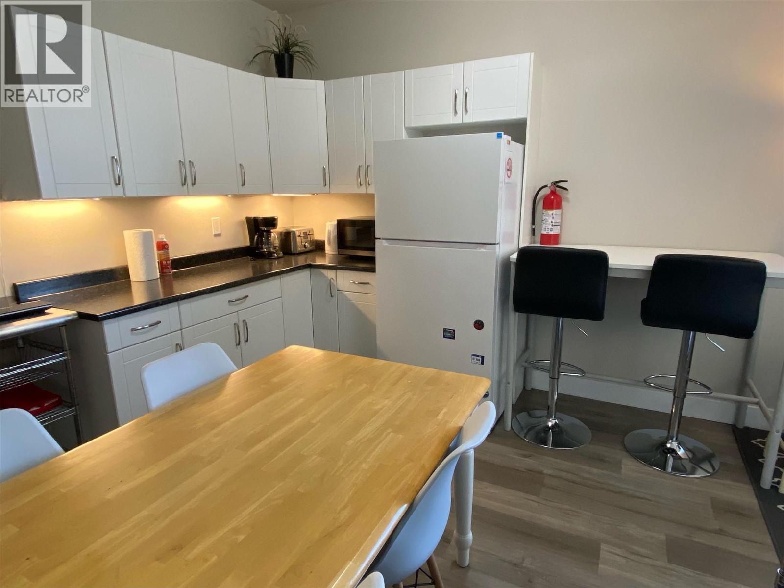  617 Glenmore Road, Kelowna