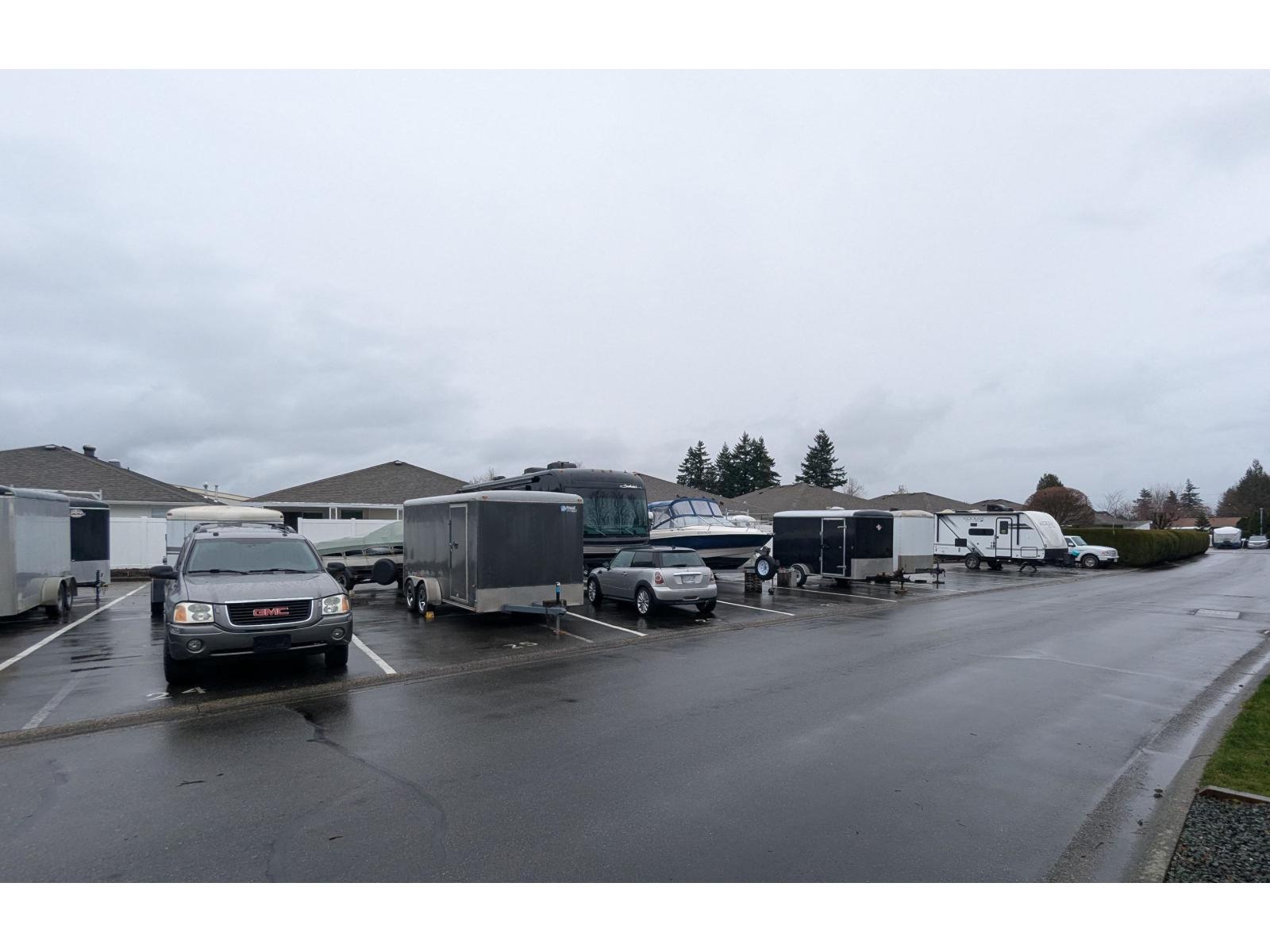 House in Chilliwack - Image 25