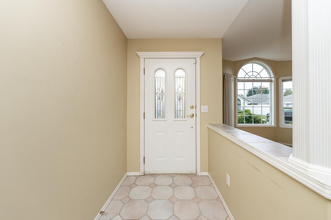 House in Chilliwack - Image 17