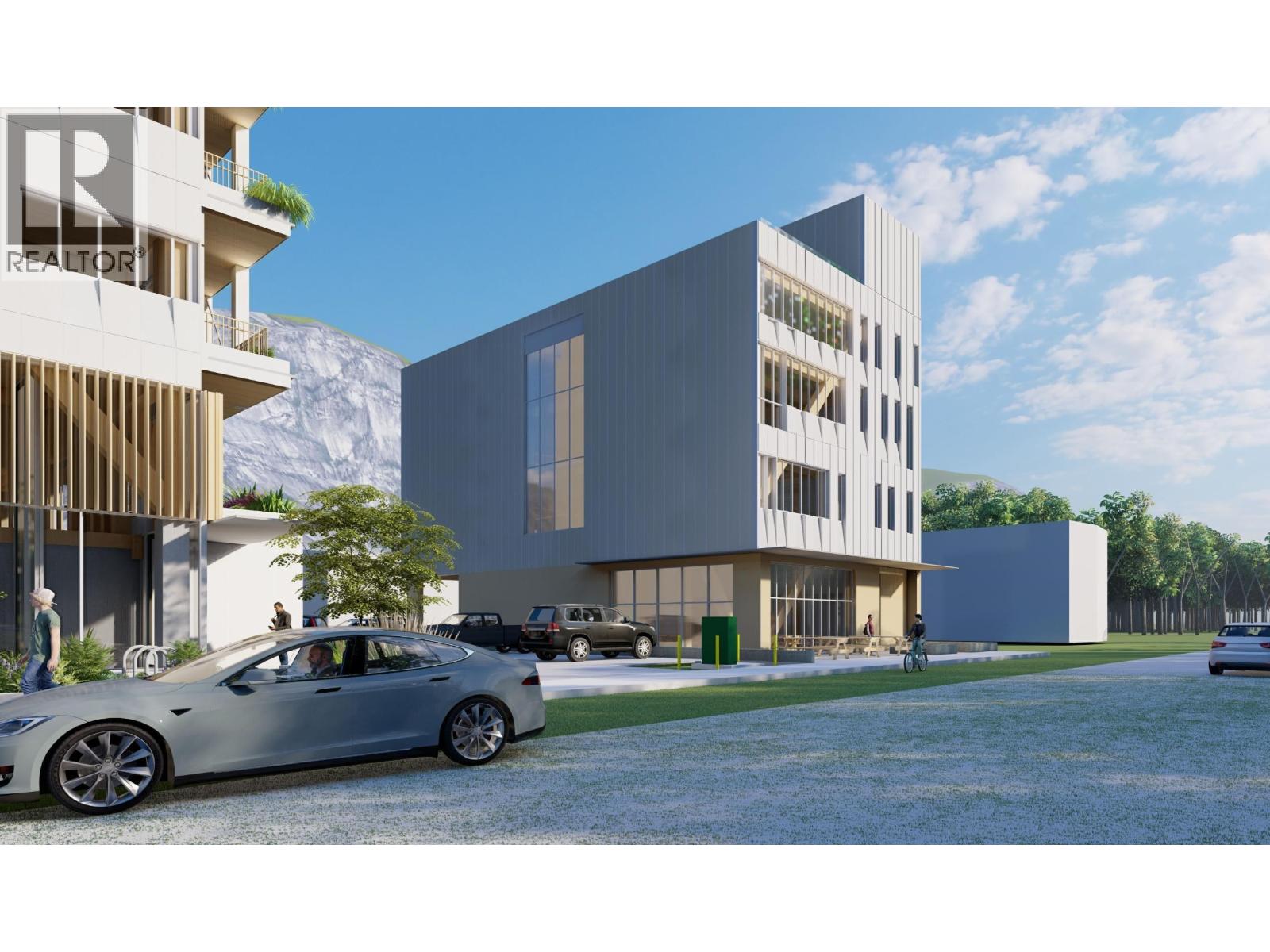 37718 THIRD AVENUE, Squamish