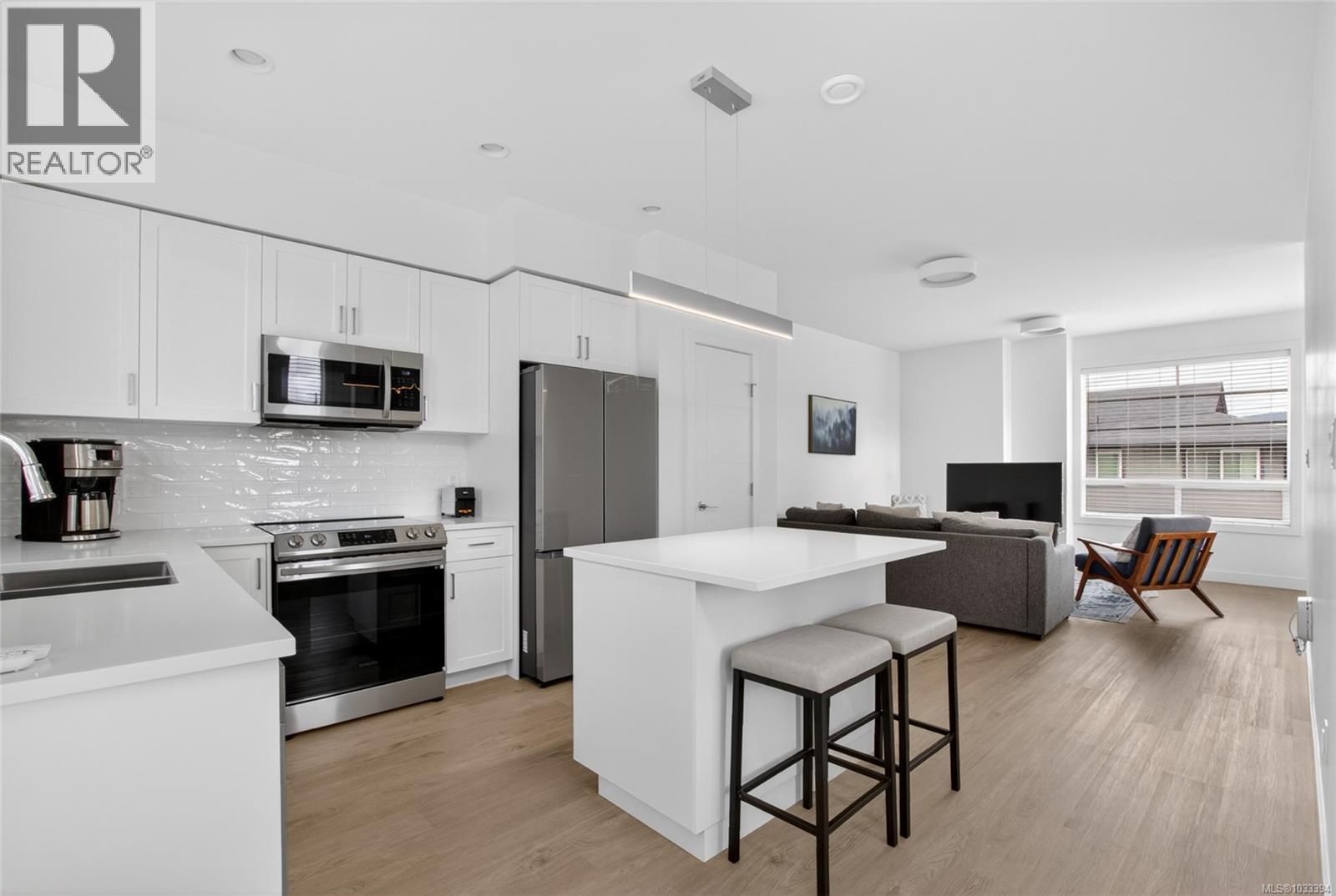 #1 545 JUBILEE St - 7