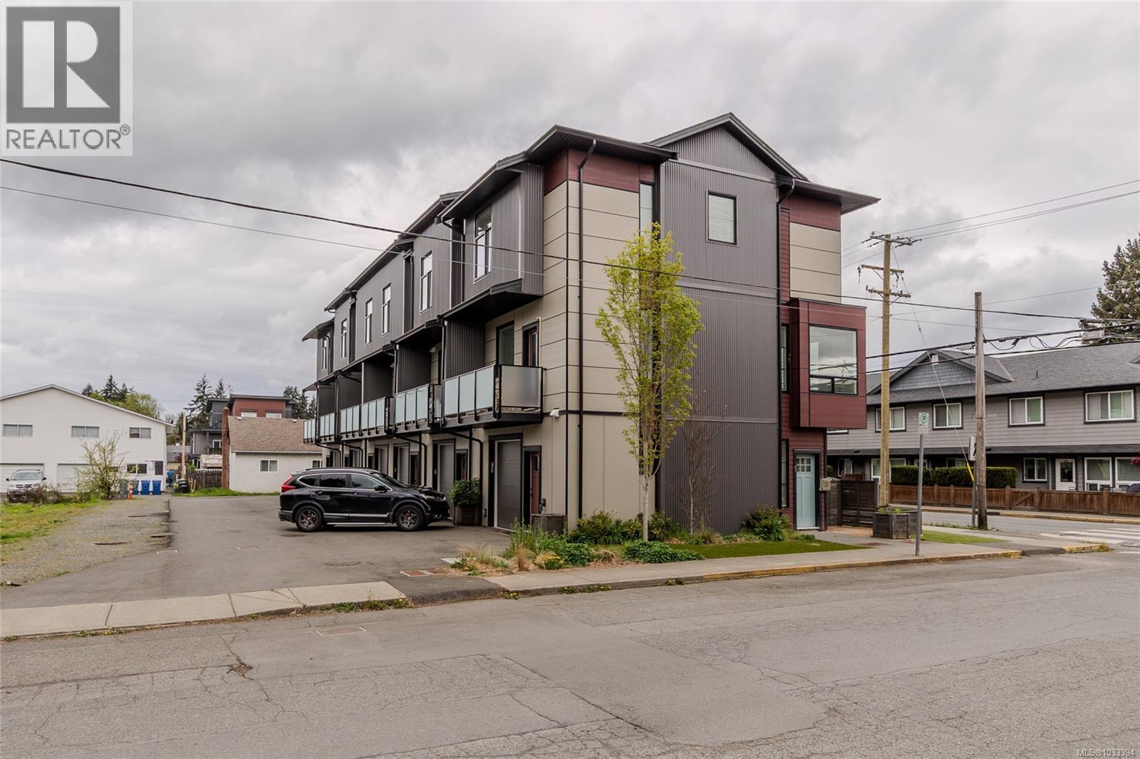 #1 545 JUBILEE St - 2