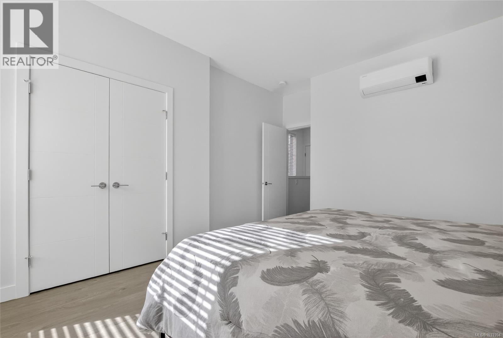 #1 545 JUBILEE St - 16