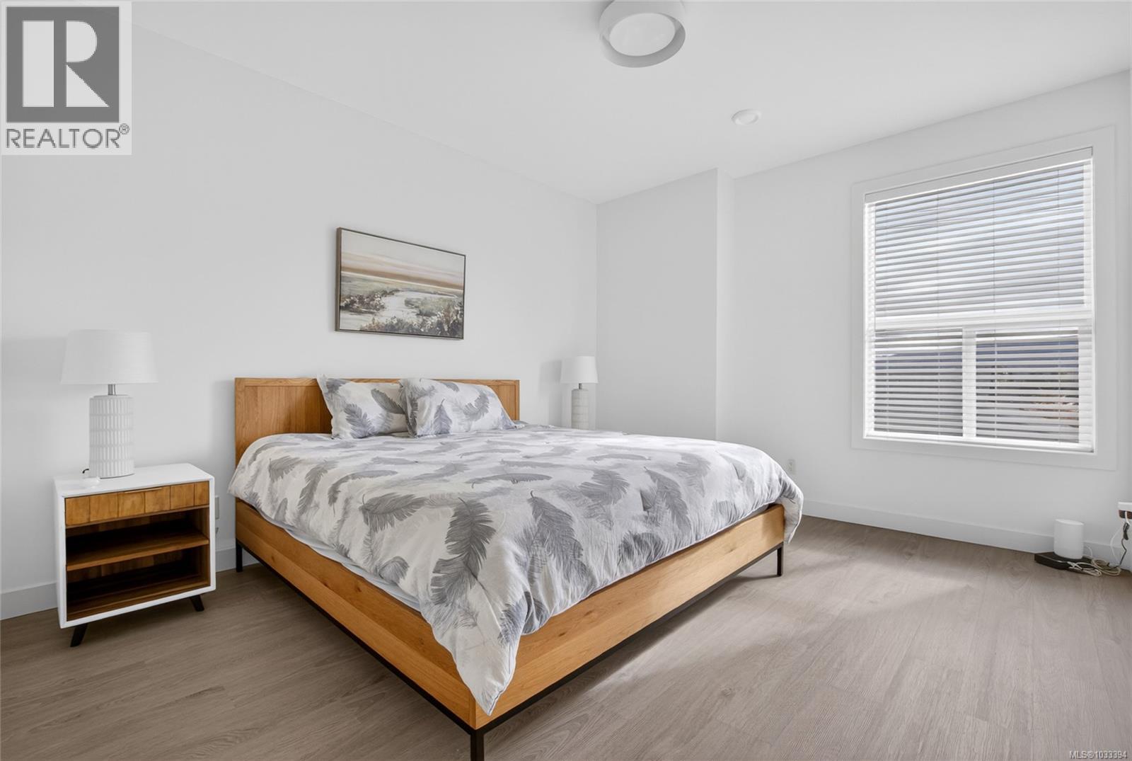 #1 545 JUBILEE St - 14