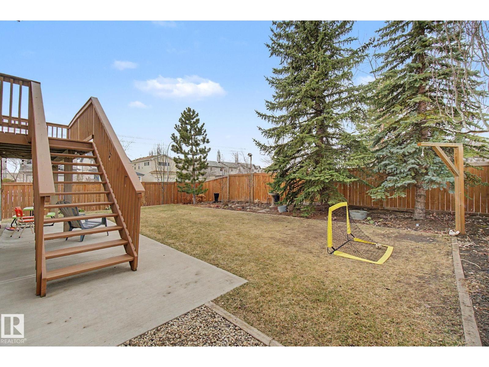 807 OAKLAND PL, Devon