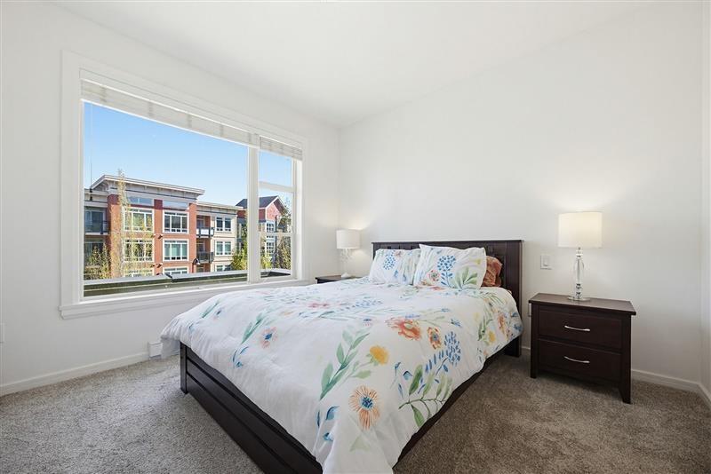 309 45530 MARKET WAY, Garrison Crossing, Chilliwack