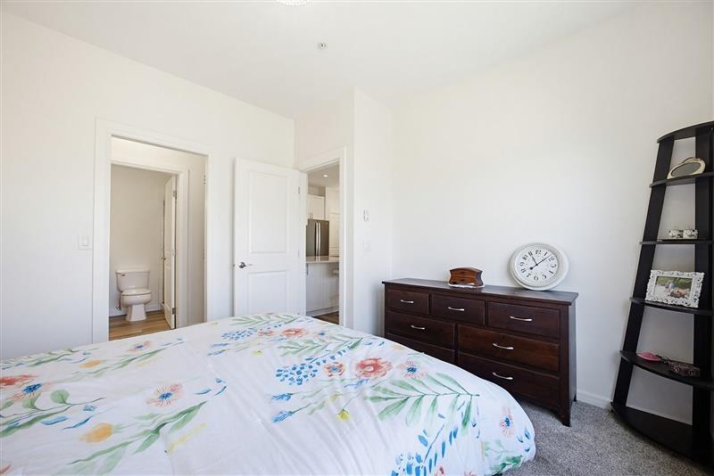 309 45530 MARKET WAY, Garrison Crossing, Chilliwack