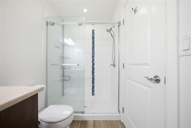 309 45530 MARKET WAY, Garrison Crossing, Chilliwack