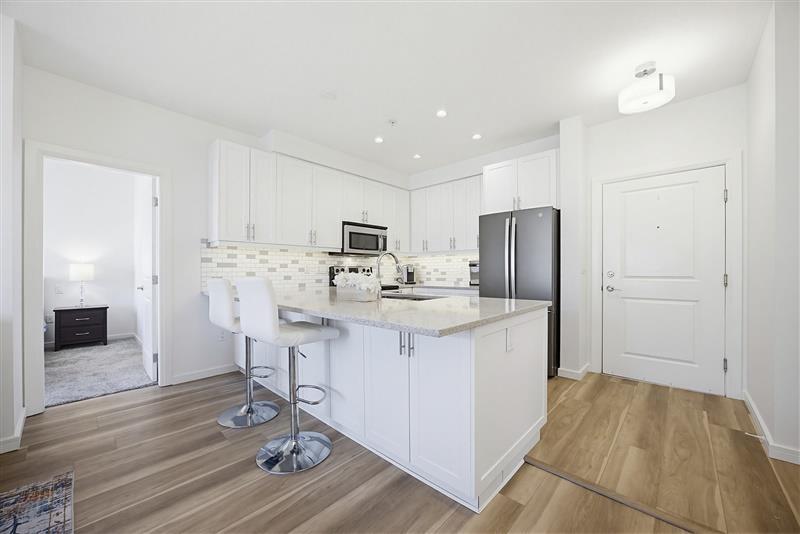 309 45530 MARKET WAY, Garrison Crossing, Chilliwack
