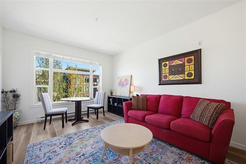 309 45530 MARKET WAY, Garrison Crossing, Chilliwack
