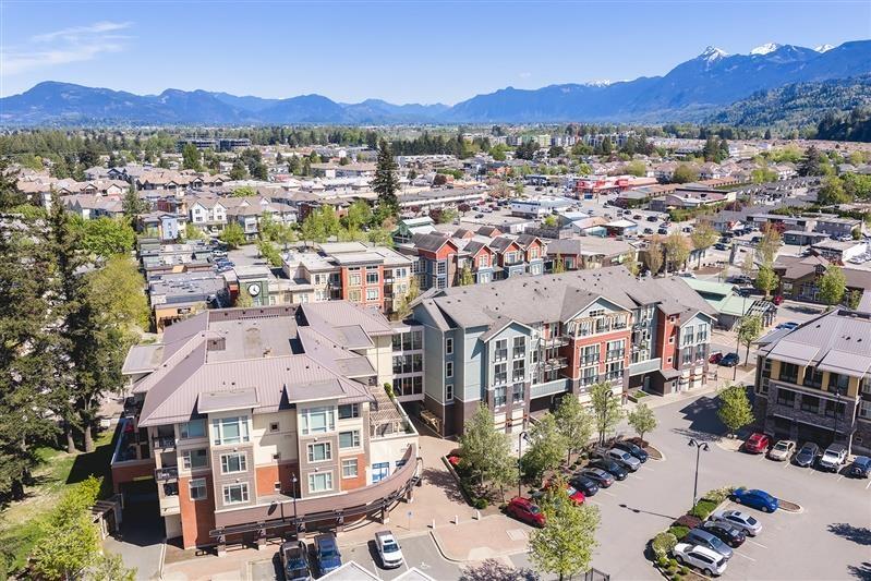 309 45530 MARKET WAY, Garrison Crossing, Chilliwack