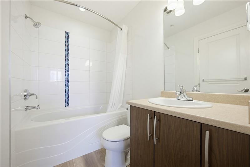 309 45530 MARKET WAY, Garrison Crossing, Chilliwack