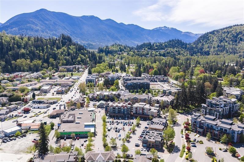 309 45530 MARKET WAY, Garrison Crossing, Chilliwack