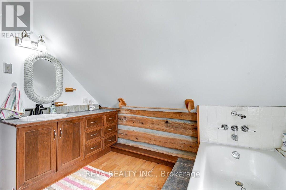 344 HUTSON LAKE ROAD — photo 22