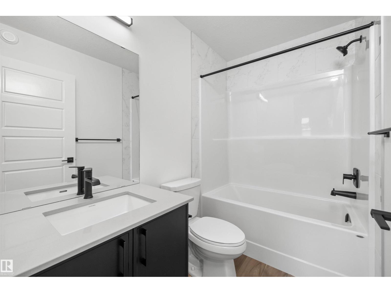 6226 175A AV NW - 19